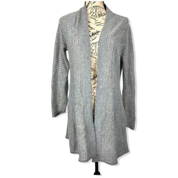 NIC+ZOE Sweaters - NWOT- Nic+Zoe Silver cardigan- S